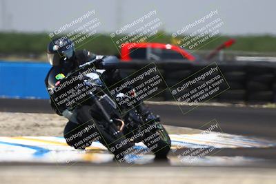 media/Jun-07-2025-TrackDaz (Sat) [[4413525952]]/C Group/1240pm (Turn 1)/